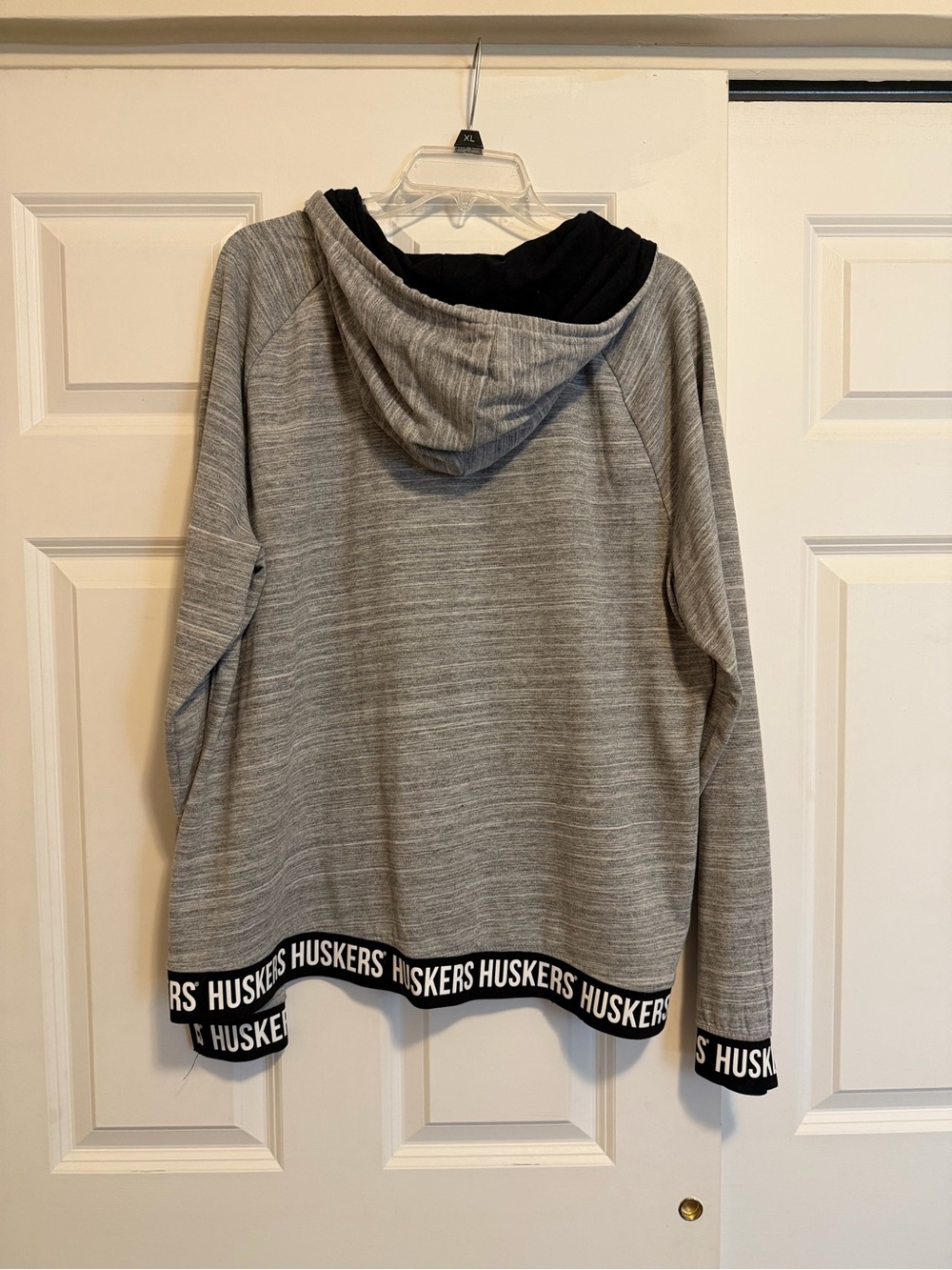 47 Brand Nebraska Gray Crewneck Sweatshirt with Red N - Picture 2 of 4